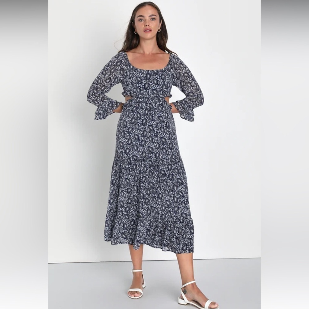 Lulus Blissful Sweetie Navy Blue Paisley Tiered Cutout Midi Dress NWT Size S‎